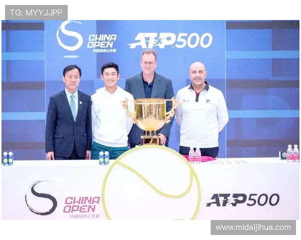 2025年网球赛季回顾:新星崛起与经典对决点燃球迷激情 2025年网球赛季回顾:新星崛起与经典对决点燃球迷激情