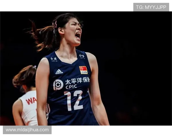 中国女排连胜两场成功晋级世界杯四强，李盈莹表现亮眼助力球队突破困境