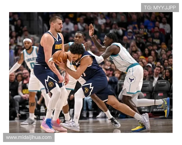 约基奇再砍三双掘金豪取连胜稳居西部榜首全队状态火热