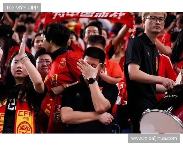 国足冬训强化攻防体系备战世预赛再次引发球迷期待热度持续升温