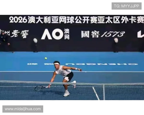 新赛季多位明星球员激战澳网赛场上演高燃对决引爆全球网球迷热议