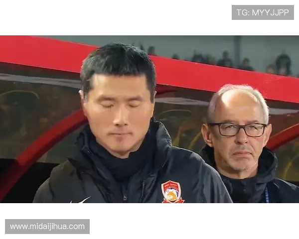 中国足球改革迈出新步伐 新任主帅带领国家队迎接挑战